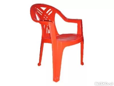 Кресло пластмассовое красное (660х600х840мм) Белгород (Изображение 1)