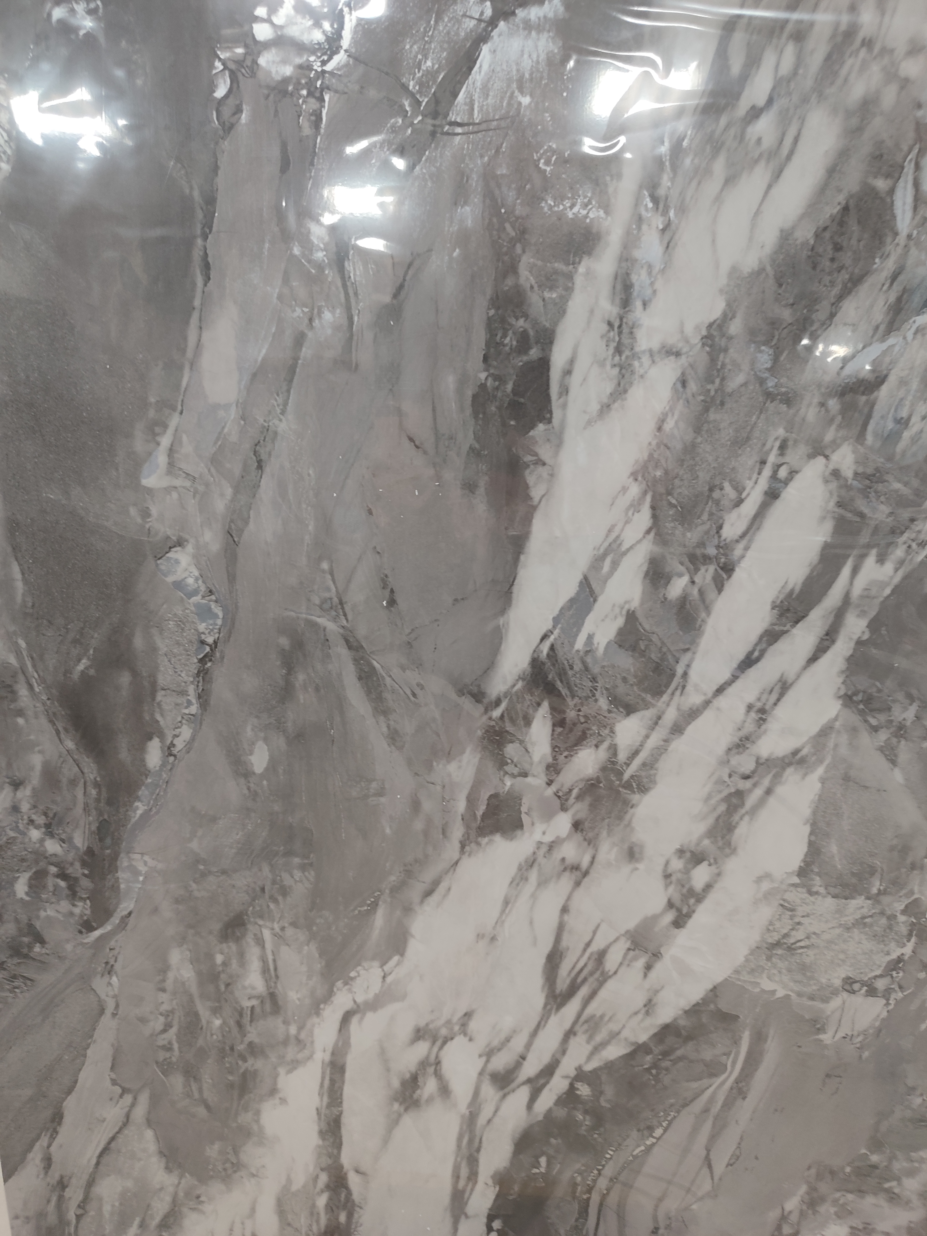 картинка Гибкий мрамор Кварцит Серебро 0,6х1,2м от магазина Евродом