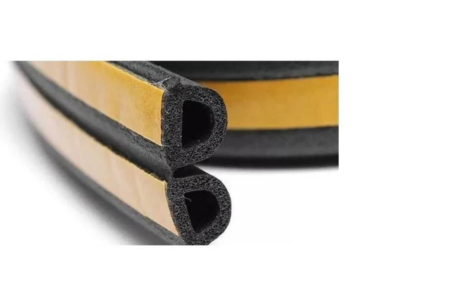 картинка Уплотнитель D-профиль черный 12х10мм одинарная полоска от магазина Евродом