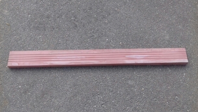 картинка Подступенок 1200*110 красный 2с от магазина Евродом