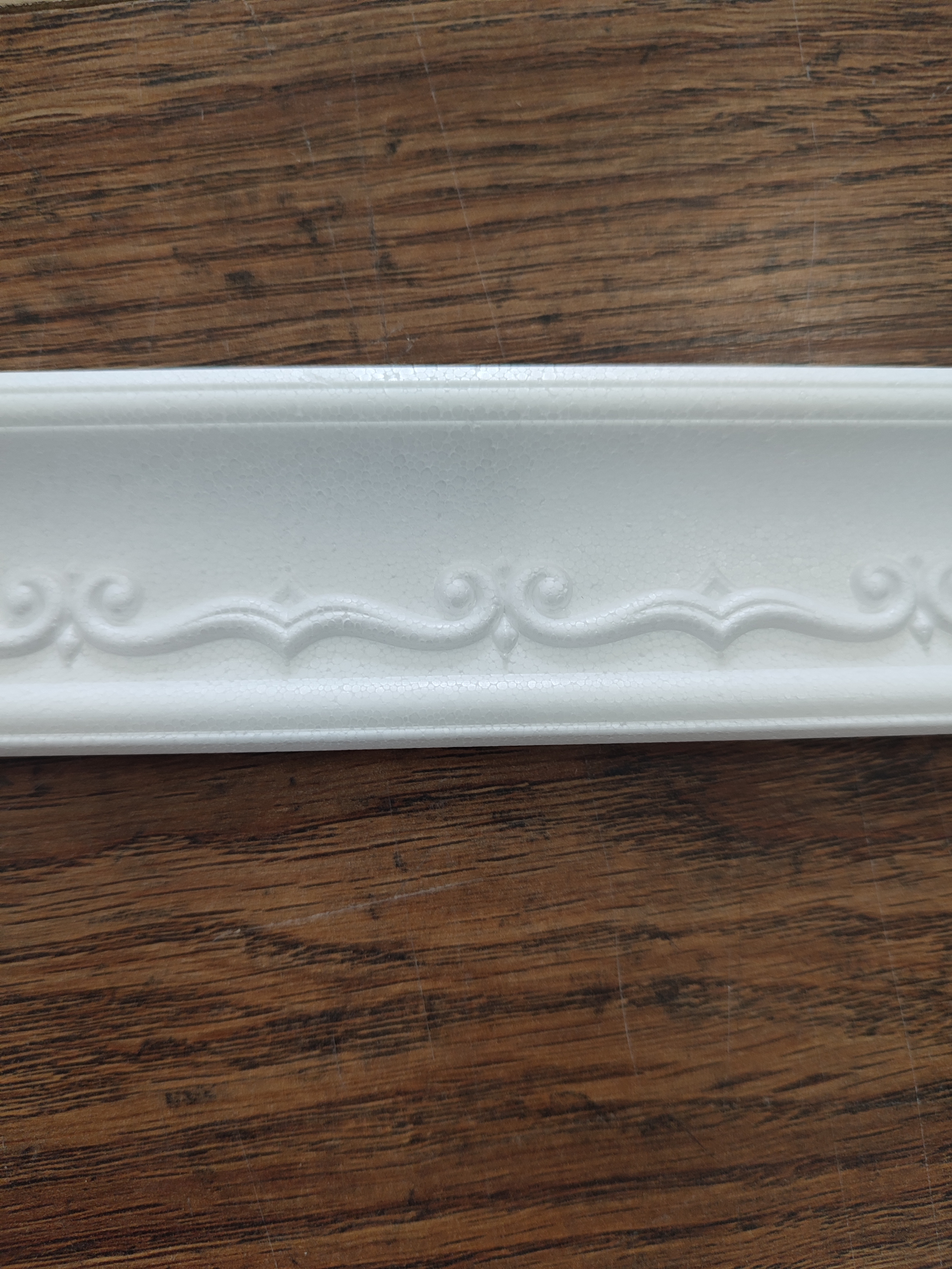 картинка Плинтус потолочный D413/45 (115) 1,5 м от магазина Евродом