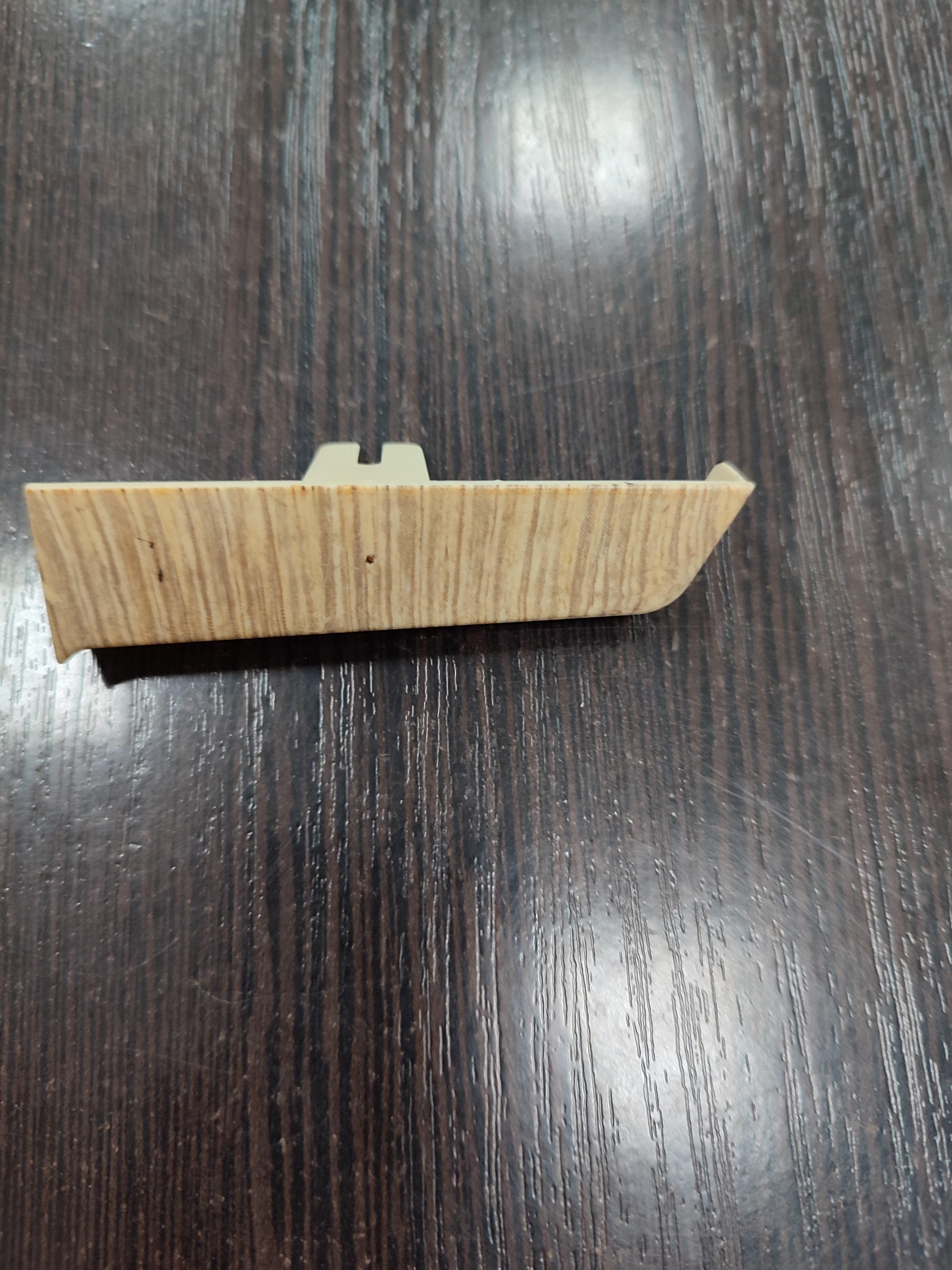 картинка 309 Заглушка левая Winart Quadro 80 мм Дуб Марвел от магазина Евродом