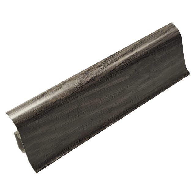 картинка Плинтус Winart 58 мм 827 Дуб Черненый (2,5 м) от магазина Евродом
