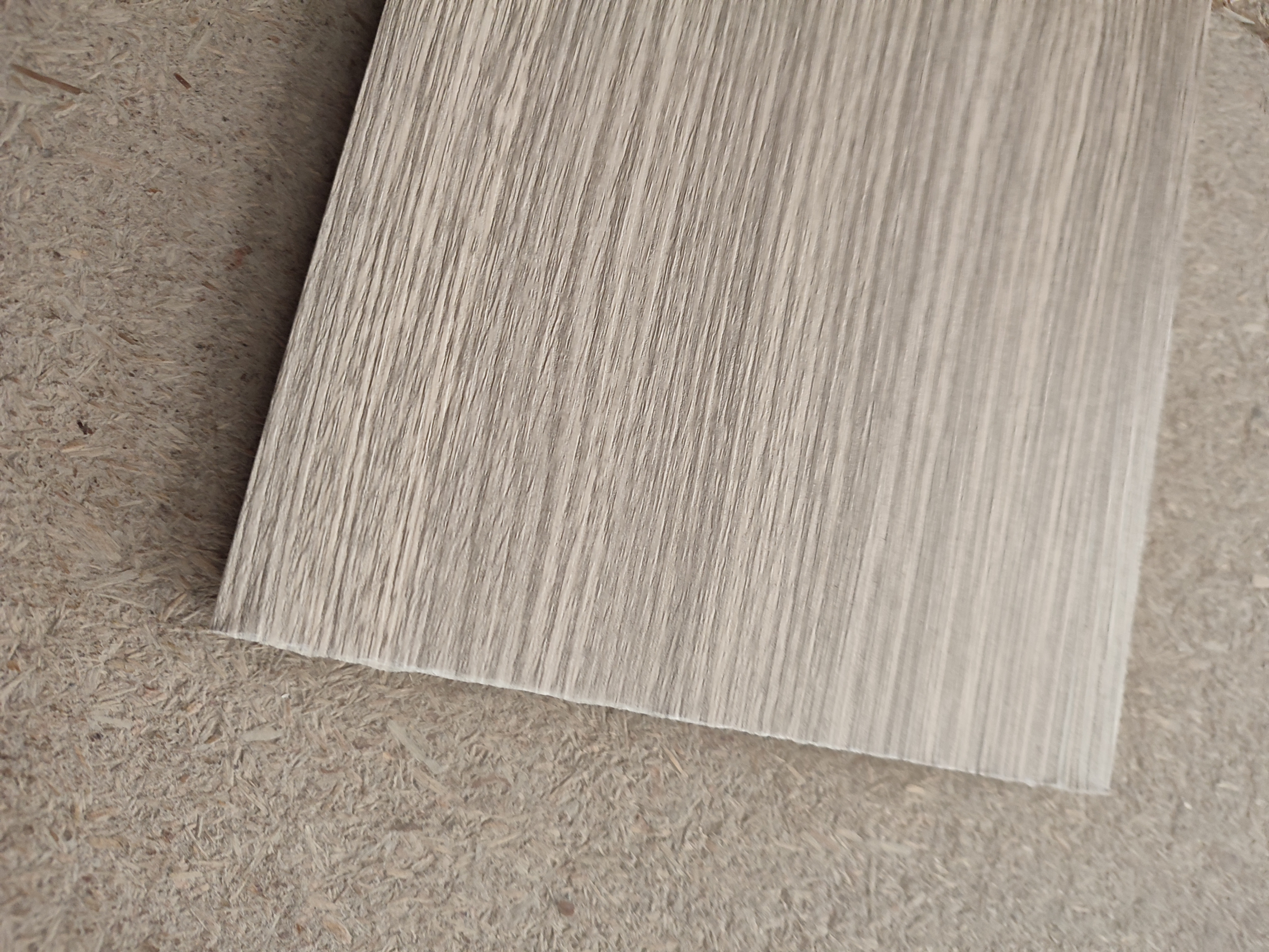 картинка Добор серия Т телескоп. Дуб дымчатый 10х160 от магазина Евродом